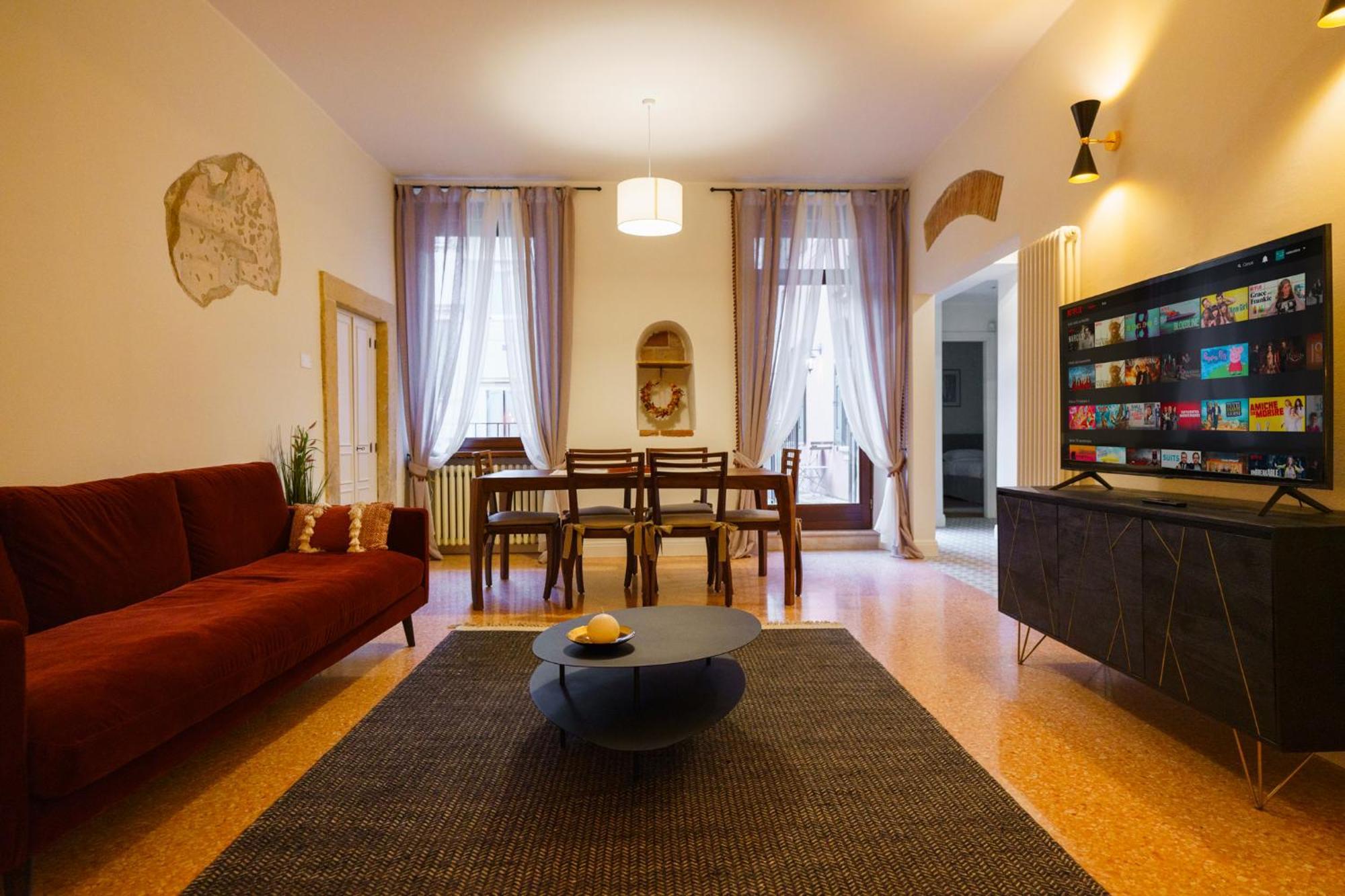 Domus Verona - Elegante Residenza Satiro Eksteriør bilde