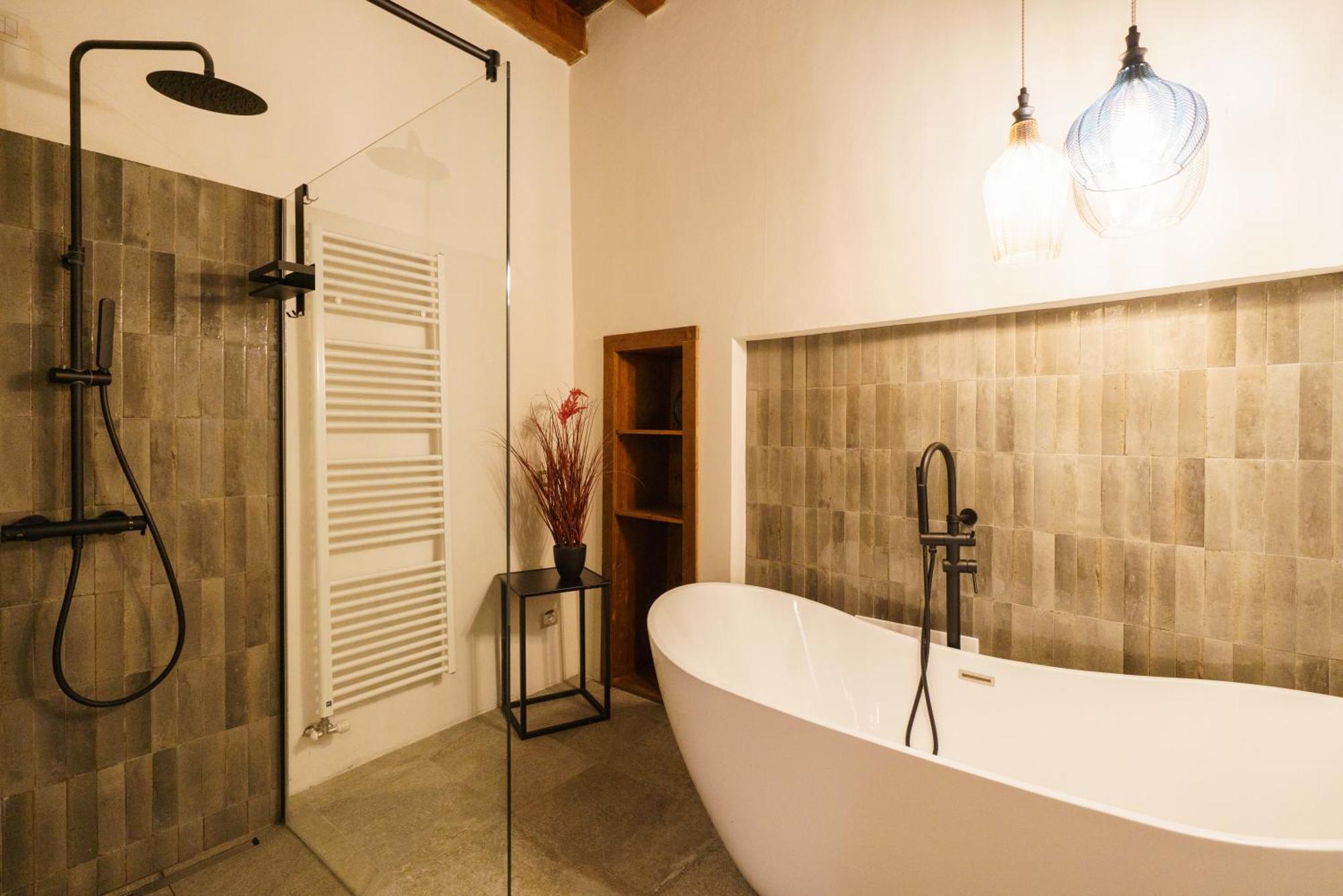 Domus Verona - Elegante Residenza Satiro Eksteriør bilde